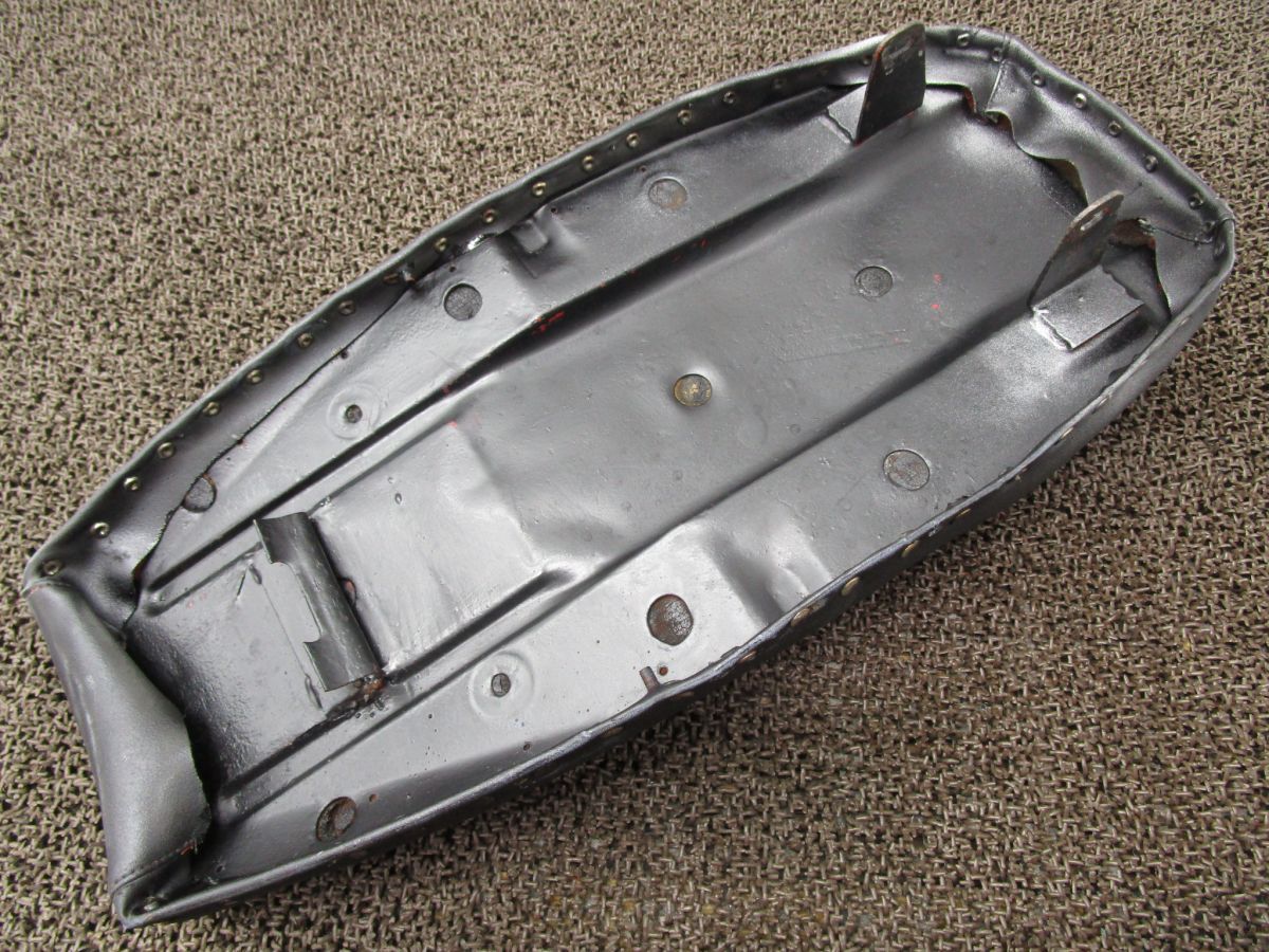 GT250 シート □B658！GT250 スズキ 【 GT250 】 動画有 - メルカリ