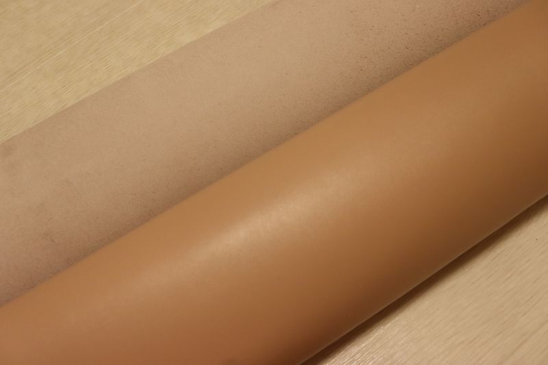 ダークサーモン 232ds クロム革 牛革 イタリア レザー スムース加工 はぎれ 一枚革 レザークラフト 革 皮 本革 diy 生地 材料