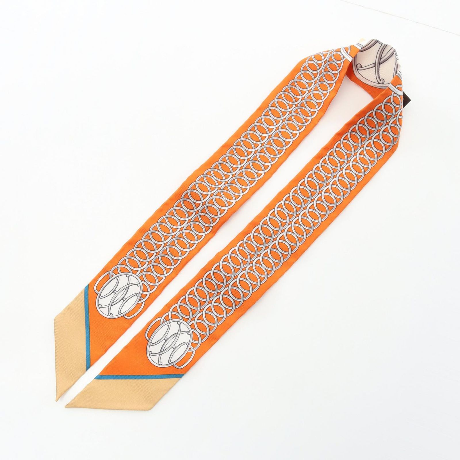HERMES エルメス　シルク　24FBG ツイリー　スカーフ　オレンジ エルメス ツイリー FRANCE PARIS 24 Fbg FB スカーフ シルク