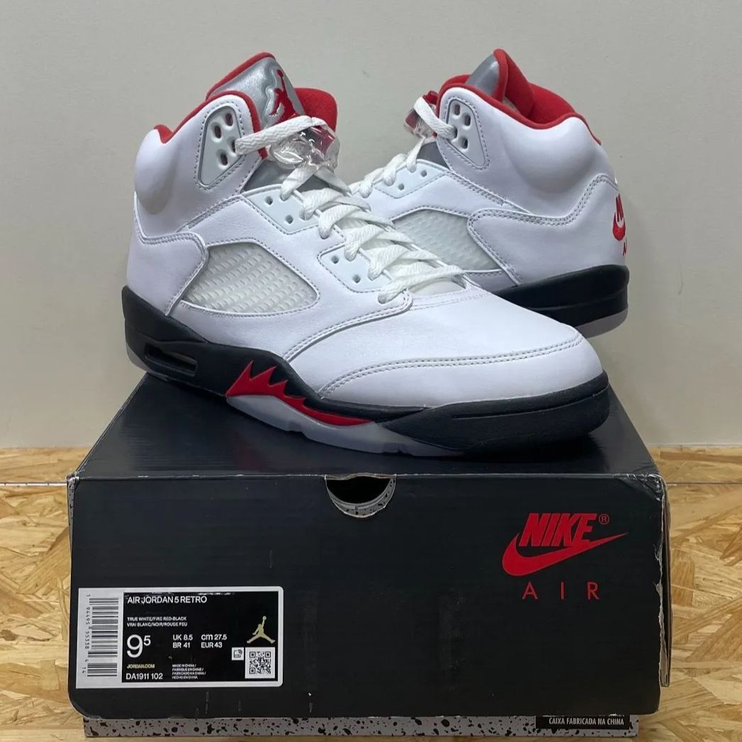 NIKE AIR JORDAN 5 RETRO FIRE RED 2020 ナイキ エア ジョーダン ファイブ レトロ ファイア レッド 白 赤 黒  27.5cm DA1911 102 スラムダンク 流川 - メルカリ