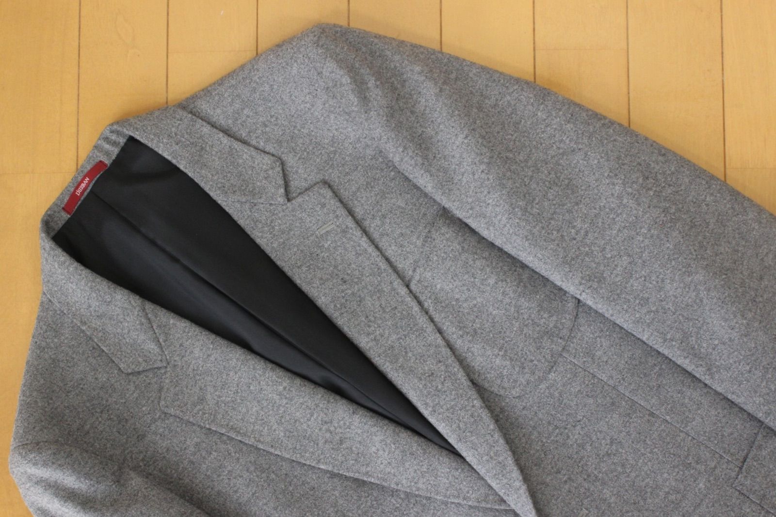 【定番人気】 46【極美品】ダーバン スーツ Y6 メンズ スリム体 L ★未使用に近い★ グレー tqe D\'URBAN サマースーツ 春夏 ★極美品★送料無料★