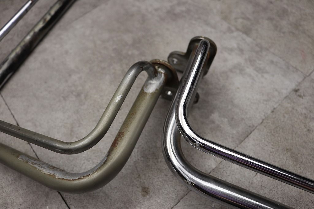 ハーレー 純正OP ロードキングクラシック FLHRC 98-08 サドルバッグガード 腐食 剥げ 写真で適合判断してください