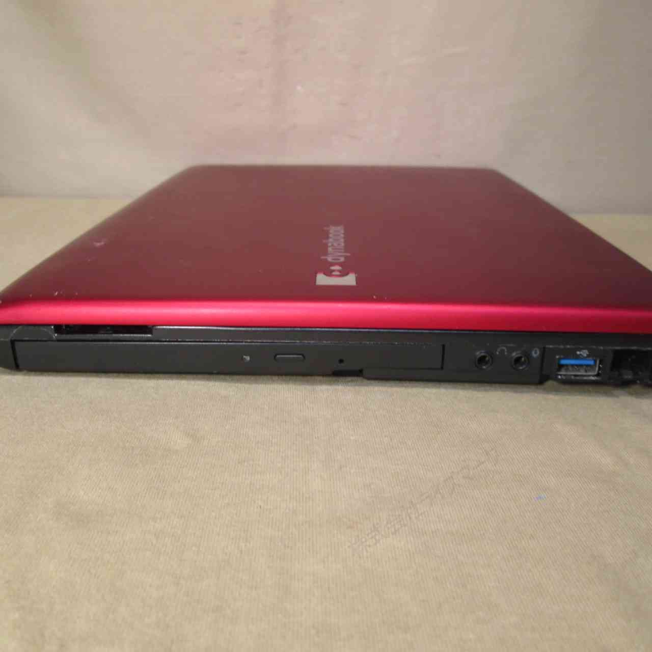 中古良品 13インチ 赤色 ノートパソコン 東芝 R731/E27ER 第2世代 Core