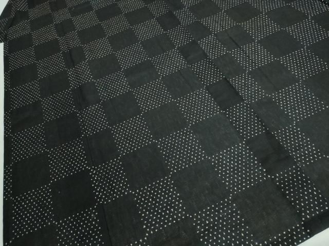 黒地 反端付き