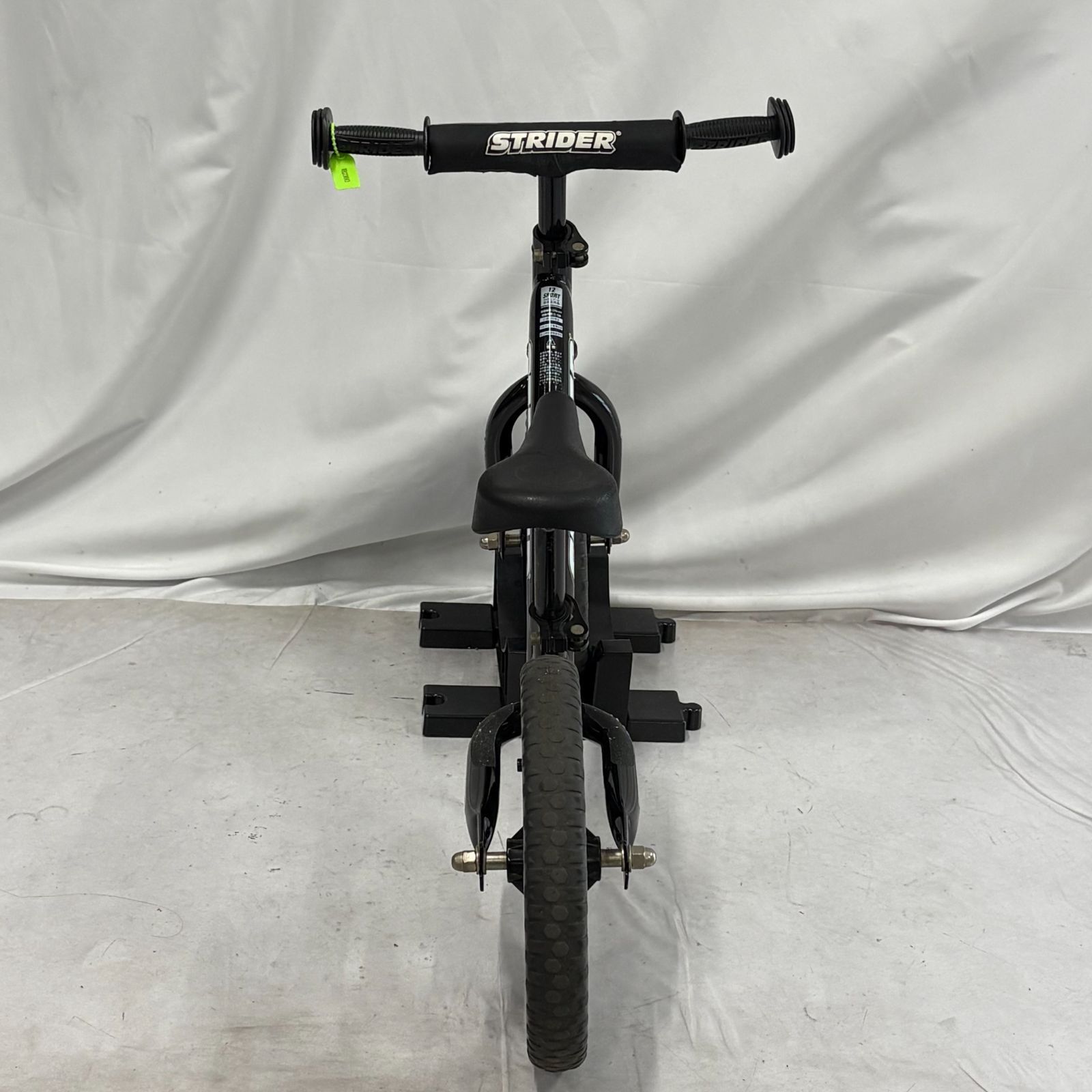 STRIDER SPORT ストライダー スポーツ バランスバイク 12インチ 黒
