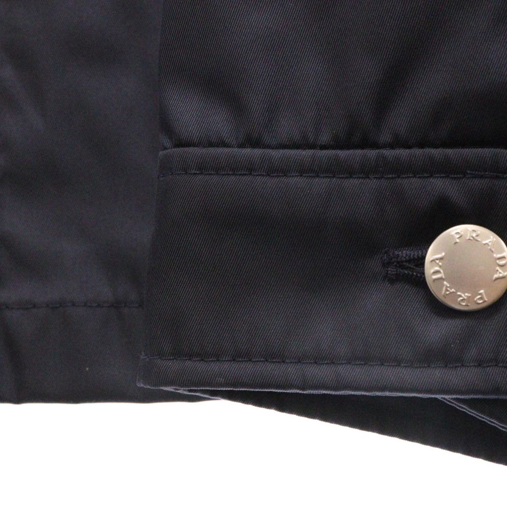 PRADA (プラダ) TRIANGULAR LOGO POCKET Re-NYLON SHIRT JACKET