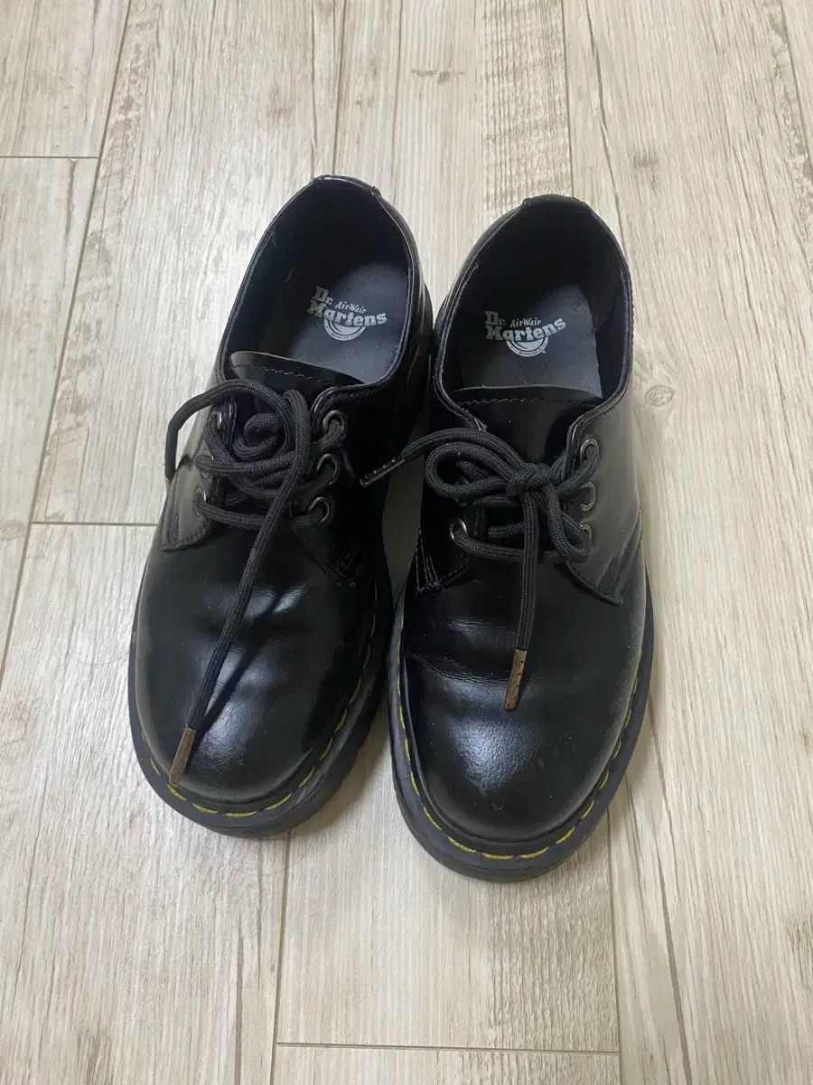 DR. MARTENS ドクターマーチン 1461 3 笏 クアッド 220