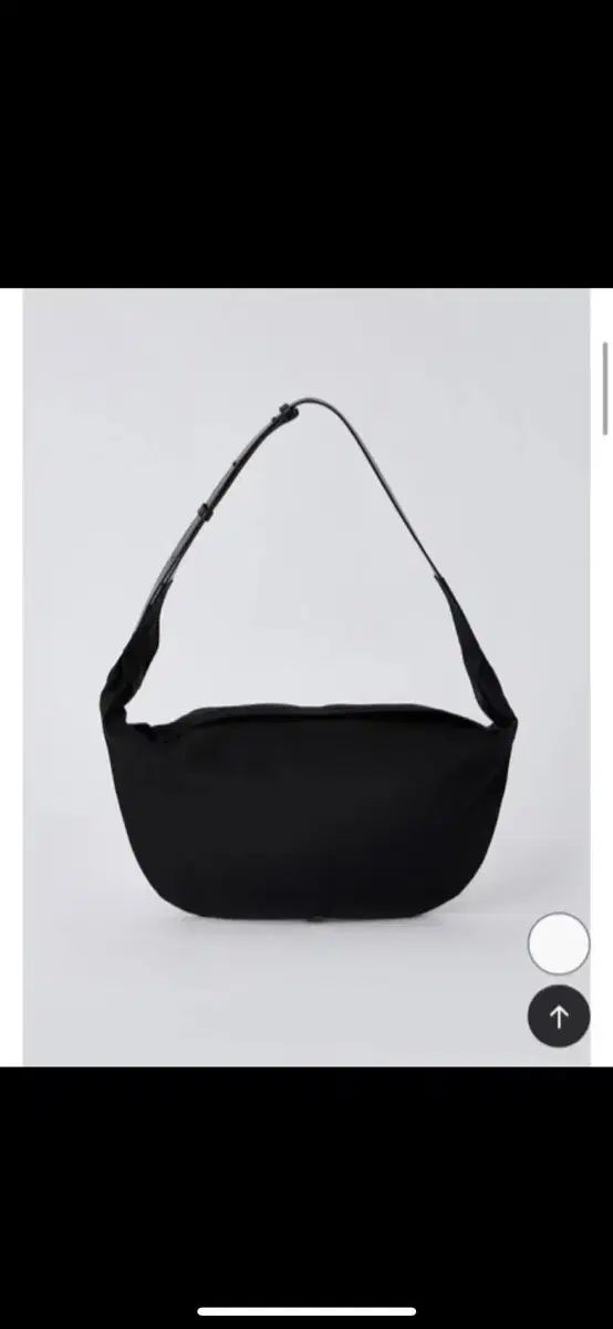 10|24万 この価格 LOW CLASSIC リサイクルバッグ