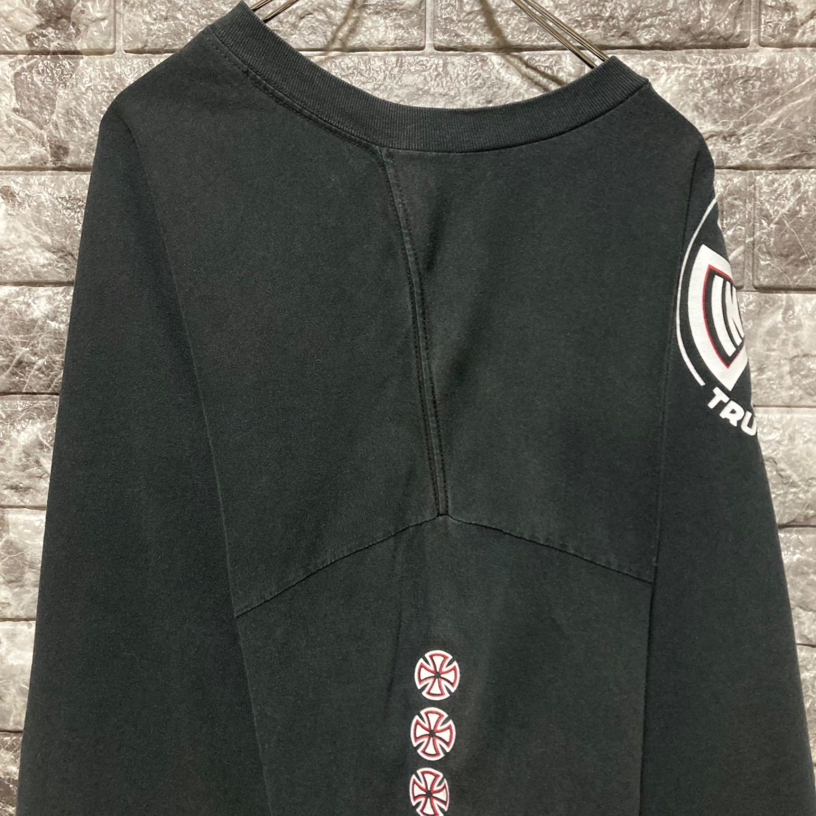 INDEPENDENT ロンT インディペンデント 袖ロゴ アイアンクロス