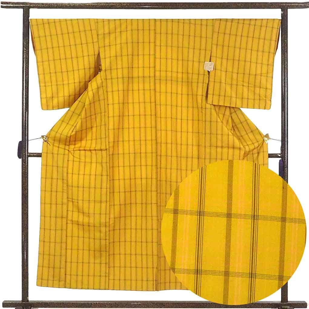 本場大島紬 一元 5マルキ 亀甲に華柄模様 K-4054 