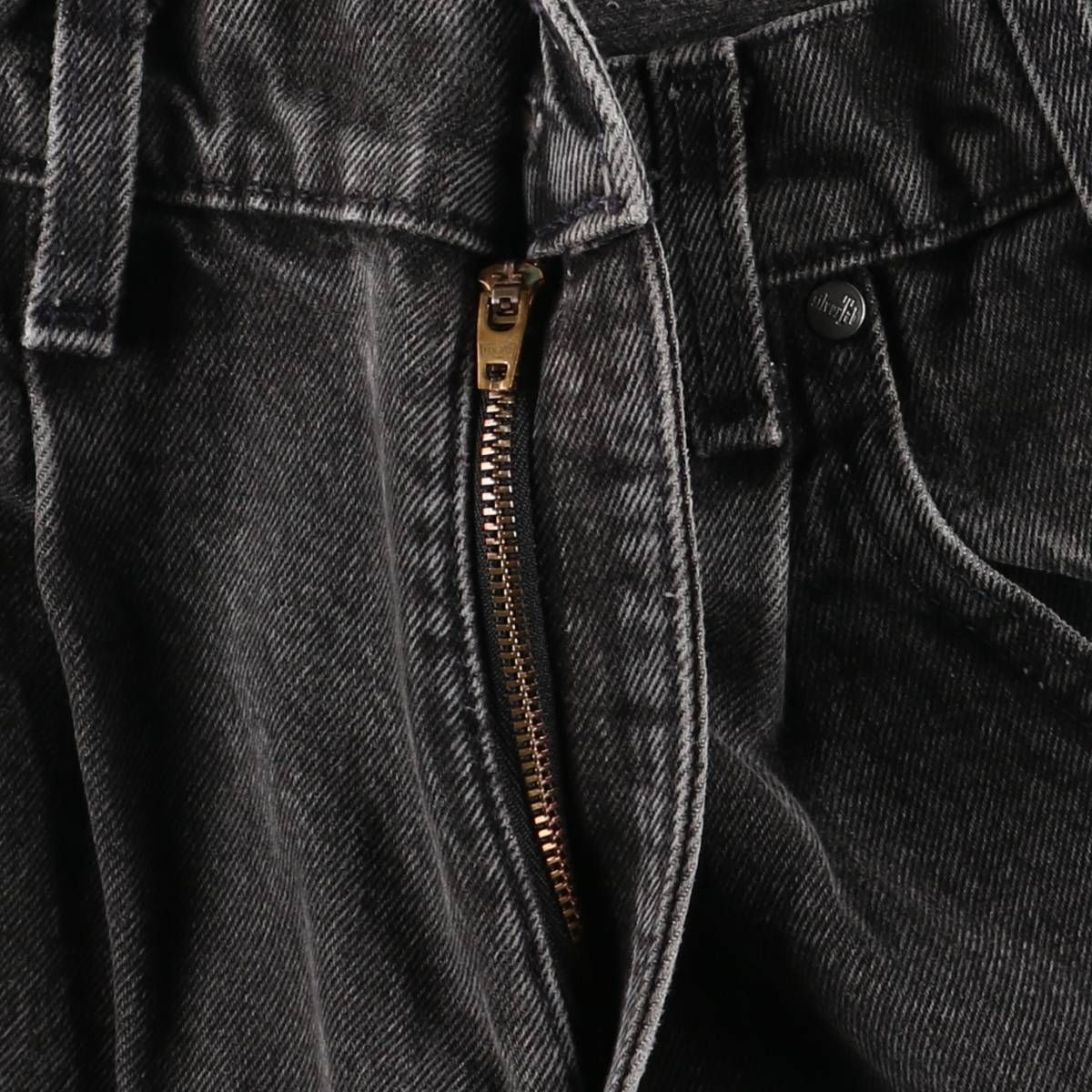 ブラックデニムショーツ