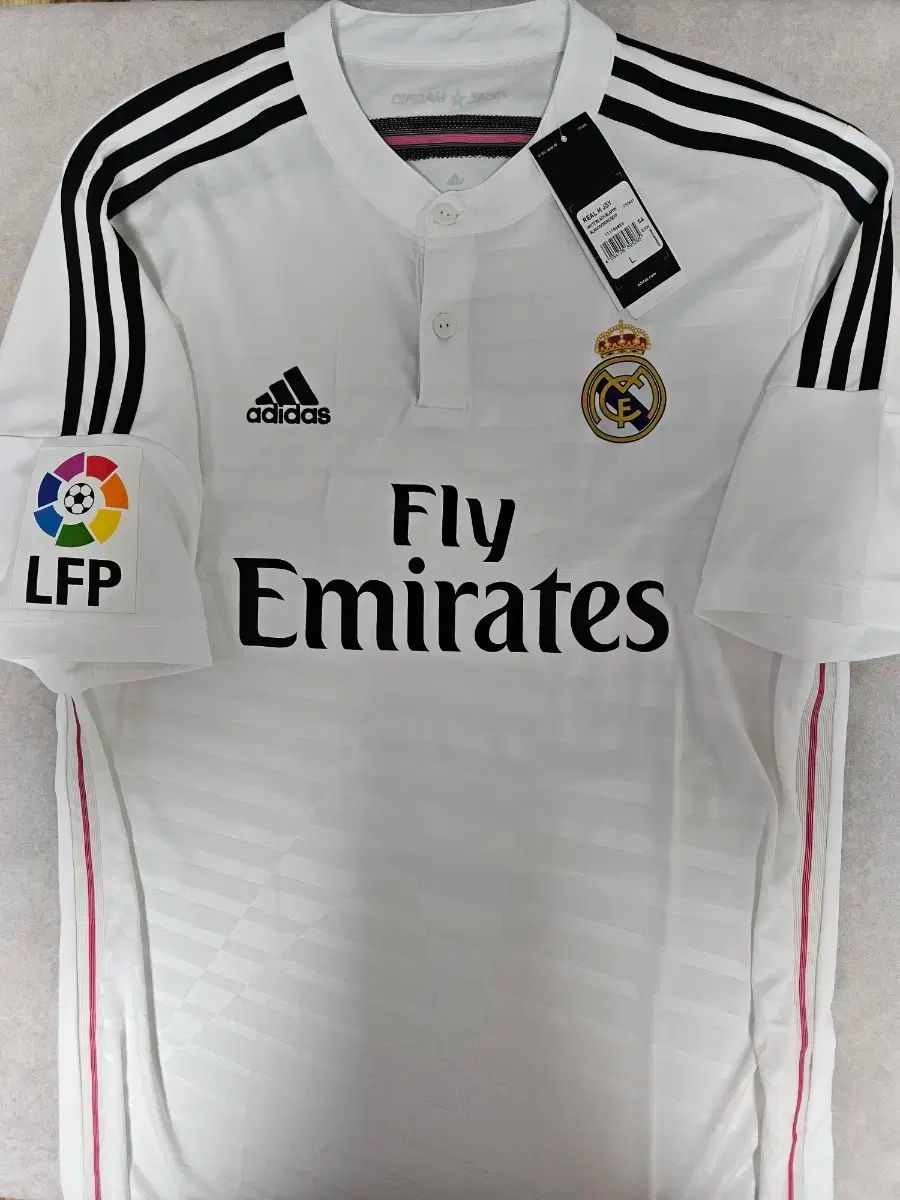 18-19 レアル・マドリード No.8 トニ・クロース サッカーユニフォーム