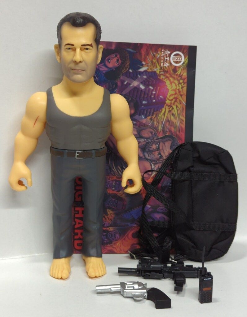 KAIJU ONE DIG HARD グレー服