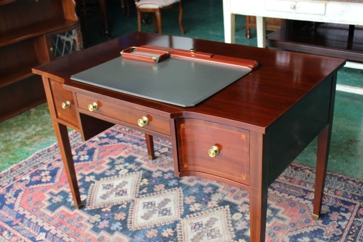 在庫一掃セール イギリスアンティーク家具 デスク 書斎デスク 文机 英国製 mh-1140