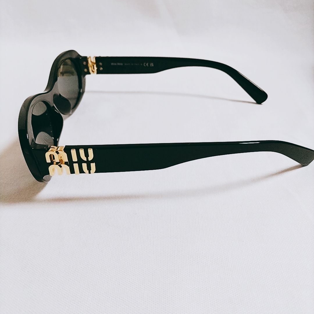 新品未使用】MIU MIU ミュウ グリンプス サングラス MU06ZS ミュウ  