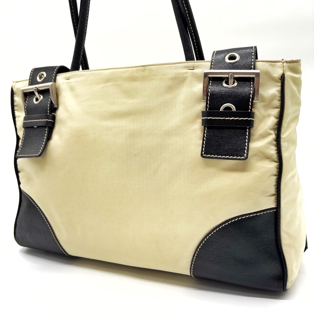 ✨良品✨ PRADA プラダ トートバッグ ハンドバッグ バックル 三角ロゴ  