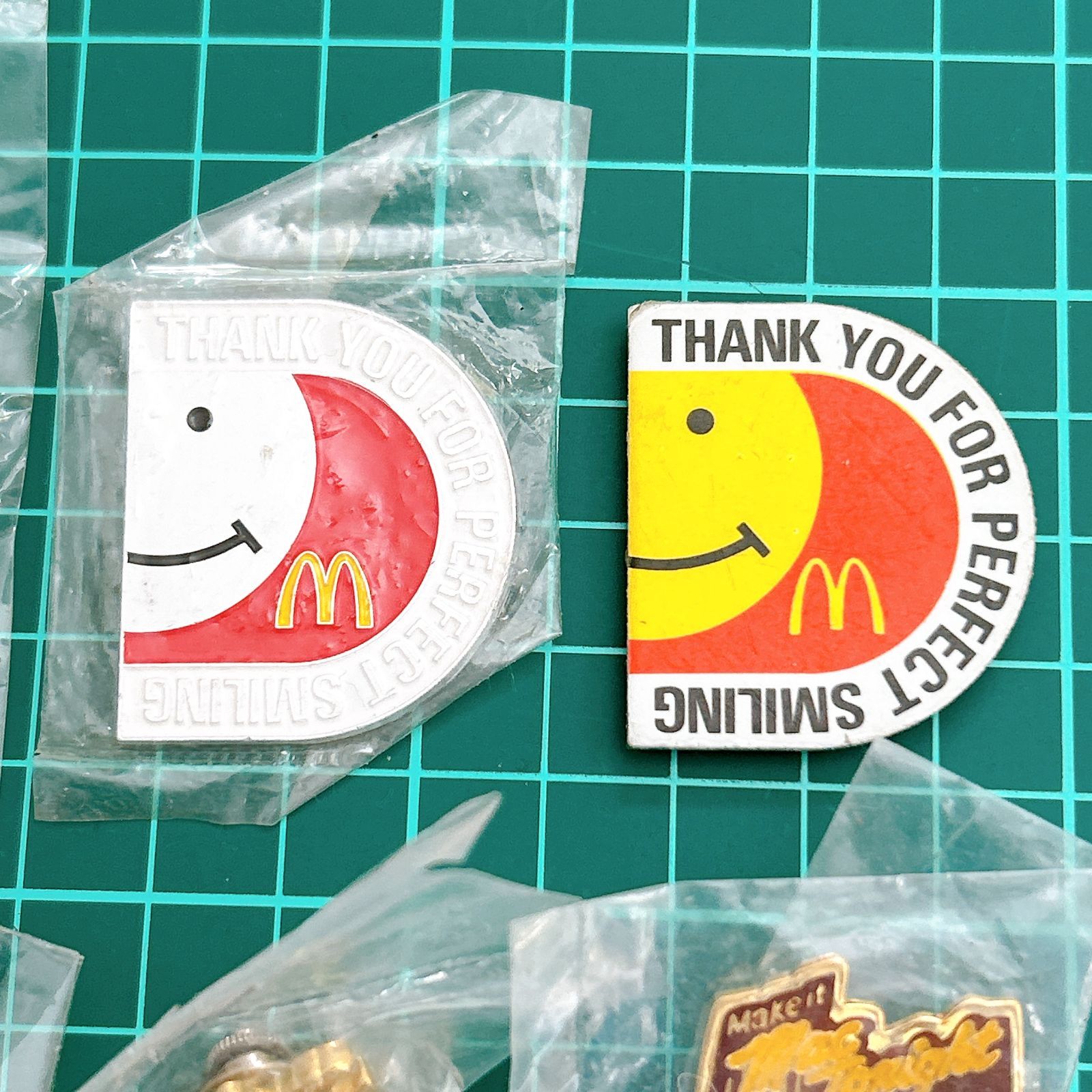 【非売品】マクドナルドピンバッジ レア☆未開封あり！マクドナルドピンバッジ&バッジ6個セット