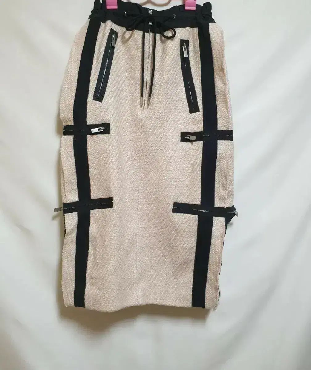 サカイのツイードスカート Sacai ツイード スカート | ブラック | FARFETCH JP
