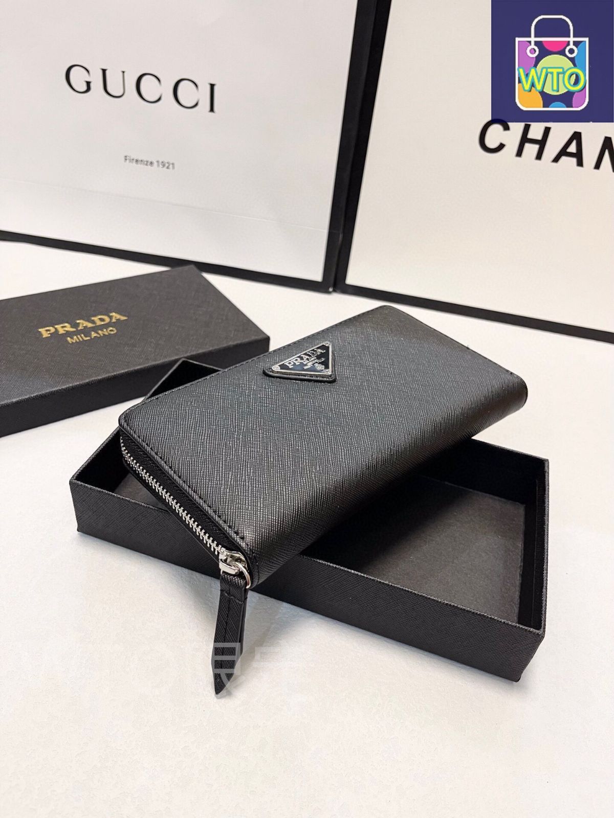 PRADA 財布 PRADA財布/革財布、両用パスケース財布、男女兼用[本日特価|新品