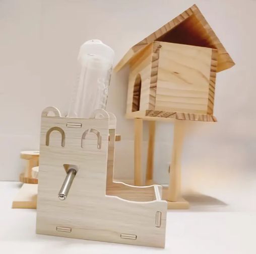 フードトレイ付き ラミネート加工された木製小動物用給水器ホルダー