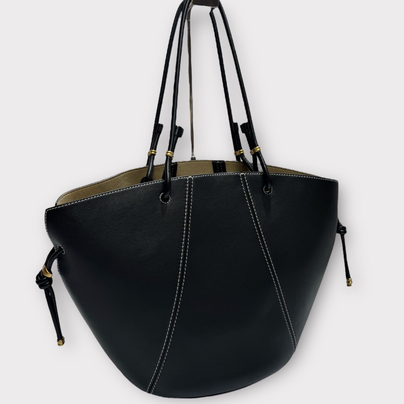 【極美品】TORY BURCH トリーバーチ　ビジネスバッグ　トートバッグ　黒 トリーバーチ TORY BURCH トリーバーチ トートバッグ レディース