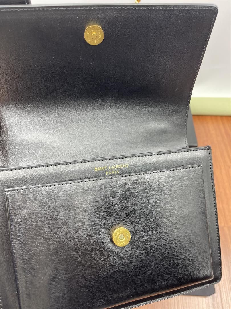 ショルダーバッグ