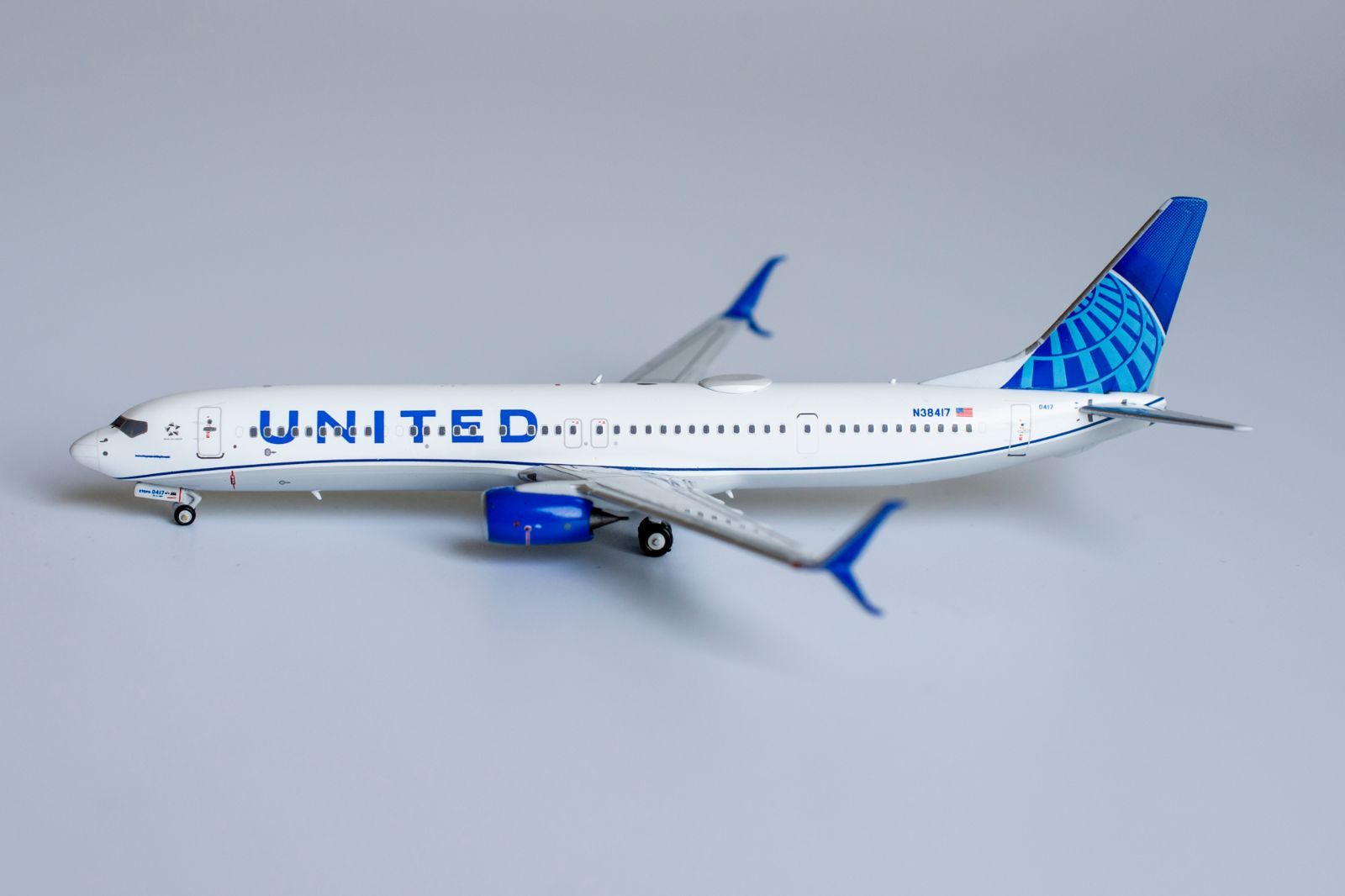 1/400 ユナイテッド航空 NGmodel NGmodel ユナイテッド航空 737-900ER N38417 1/400 - メルカリ