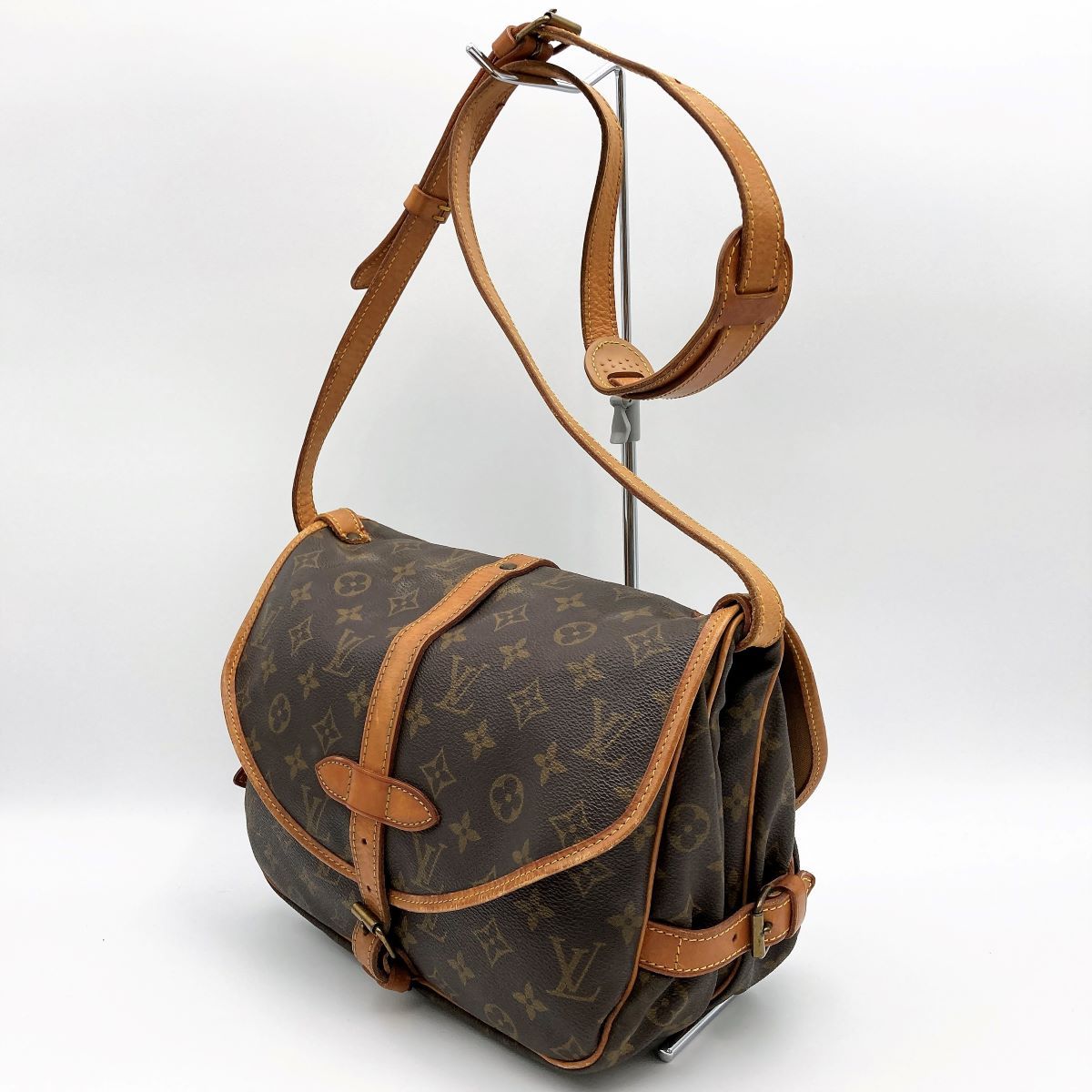 LOUIS VUITTON ルイ・ヴィトン ソミュール30 モノグラム ショルダー