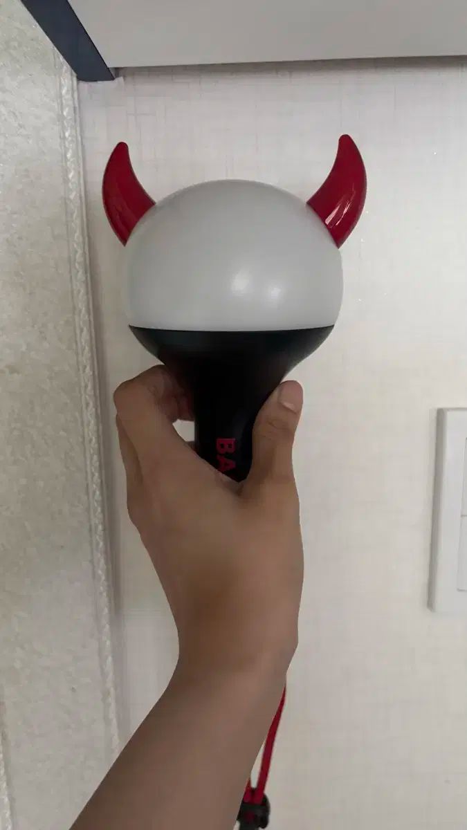 ベビーモンスター ベモン ペンライト