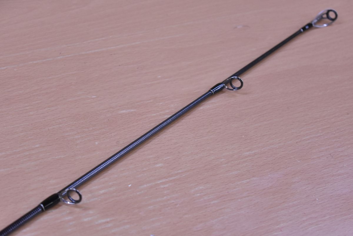 鮎竿 GT II 88cm 黒赤（ジャンク品） 鮎竿 GT II 88cm 黒赤（ジャンク品） 鮎竿 GT II 88cm 黒赤（