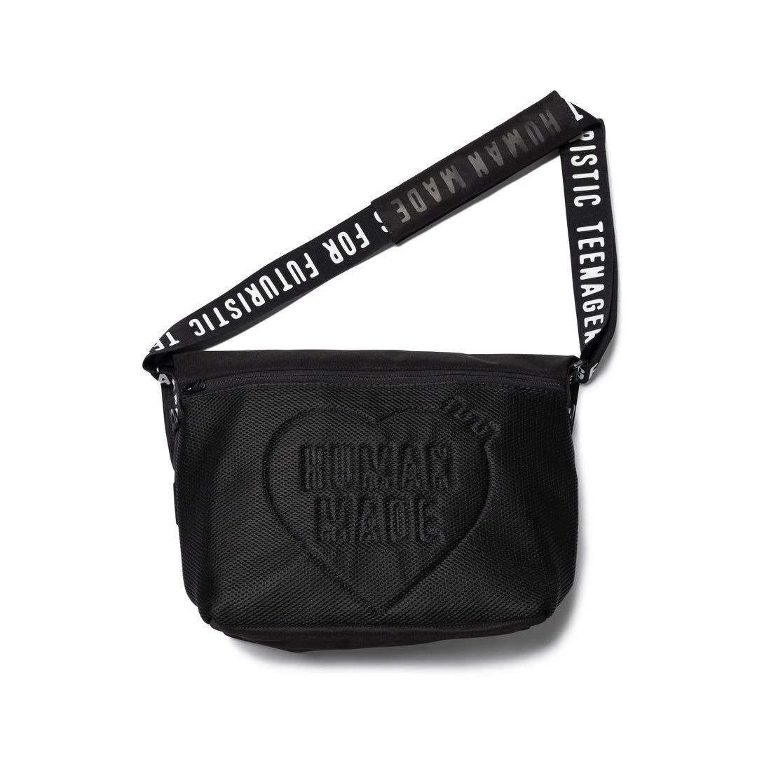 HUMAN MADE メッセンジャーバッグ HUMAN MADE MESSENGER BAG LARGE バッグ HM26GD030 - メルカリ