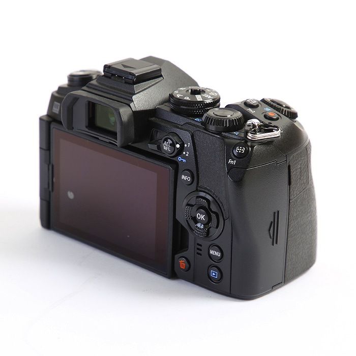 OLYMPUS