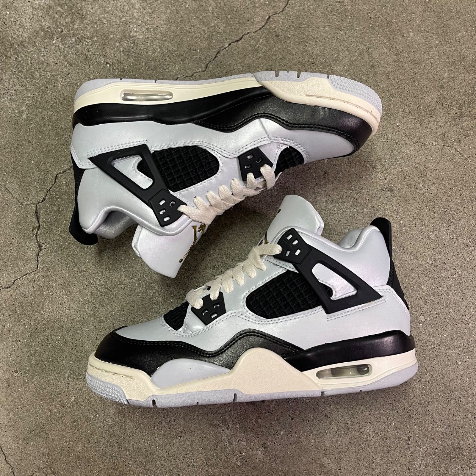 Nike GS Air Jordan 4 Retro Pure Platinum ナイキ エアジョーダン4 レトロ ピュアプラチナム FZ 8585-070 23㎝