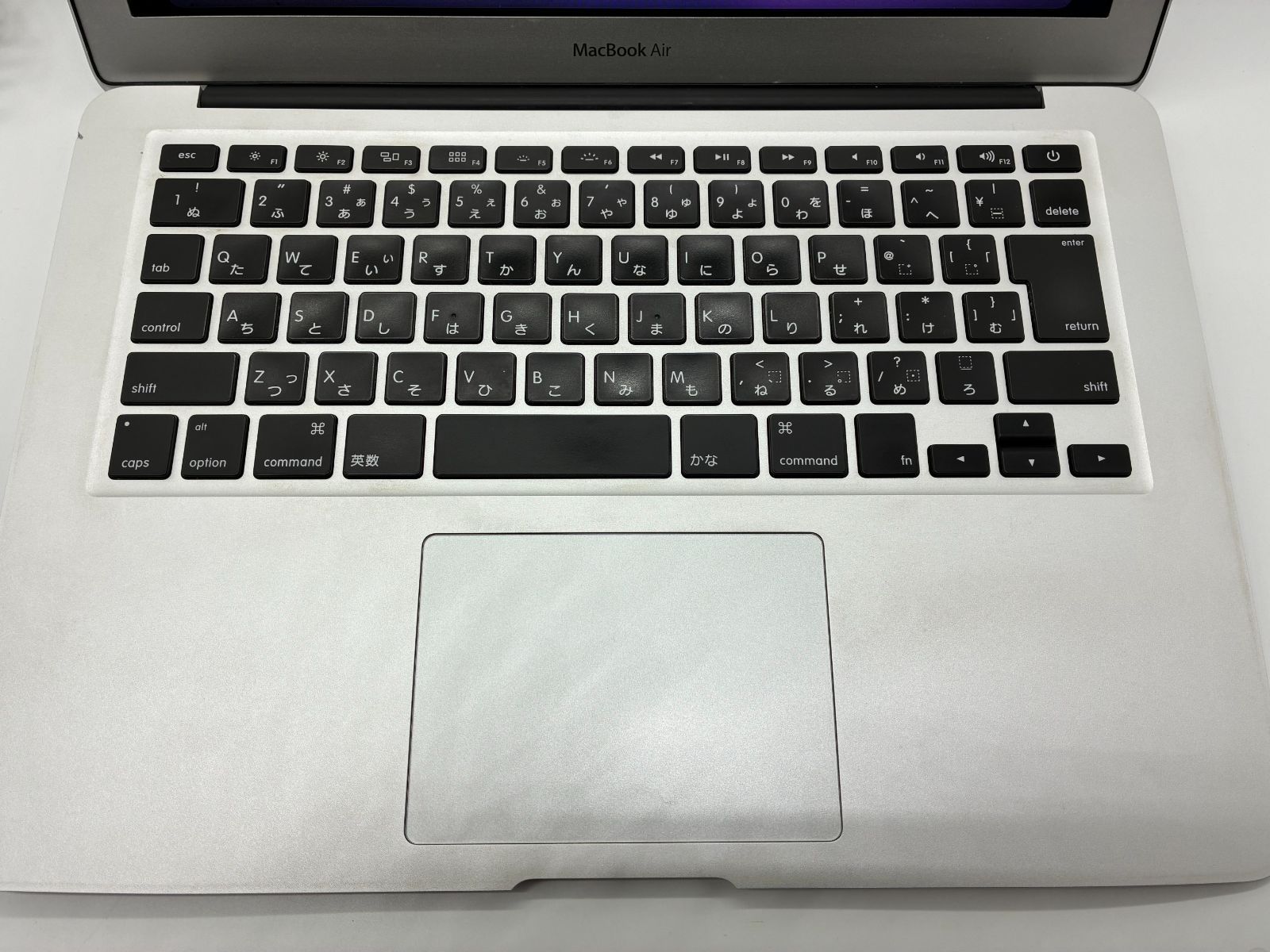 MacBook Air A1466 【ジャンク品: バッテリー劣化】 動作品・バッテリー劣化】MacBook Air A1466 ノートパソコン