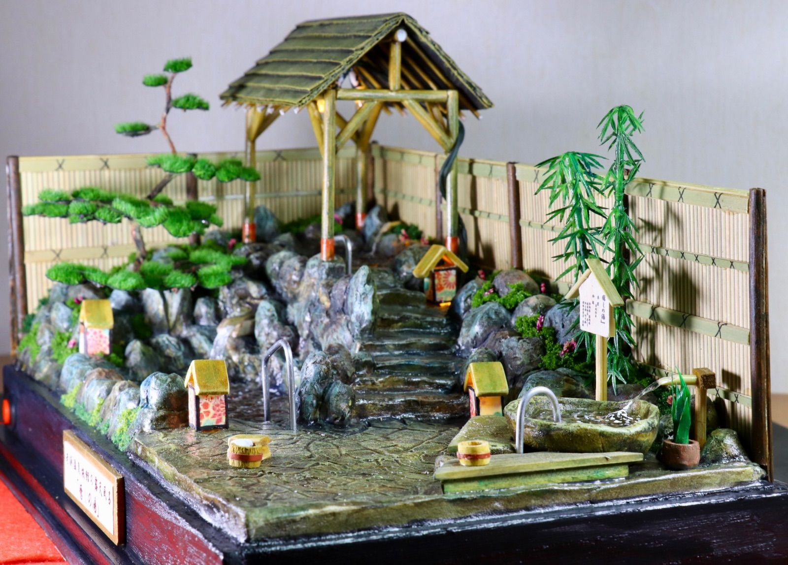 ミニチュア老舗旅館の温泉 ジオラマ ハンドメイド - メルカリ
