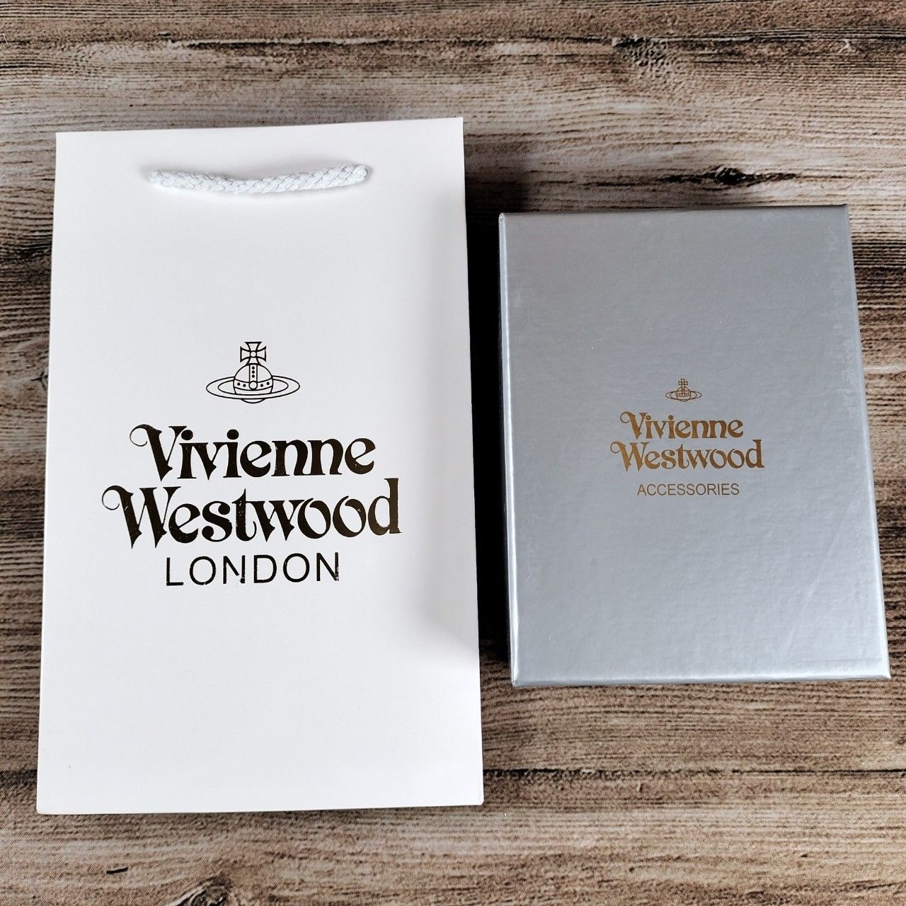 未使用 ヴィヴィアンウエストウッド Vivienne Westwood 3つ折財布 折り財布 ウォレット レディース カード入れあり タータンチェック ピンク 桃色 茶色 ブラウン 黒 クロ ブラック 白 シロ ホワイト(kk 884153 bbb274)