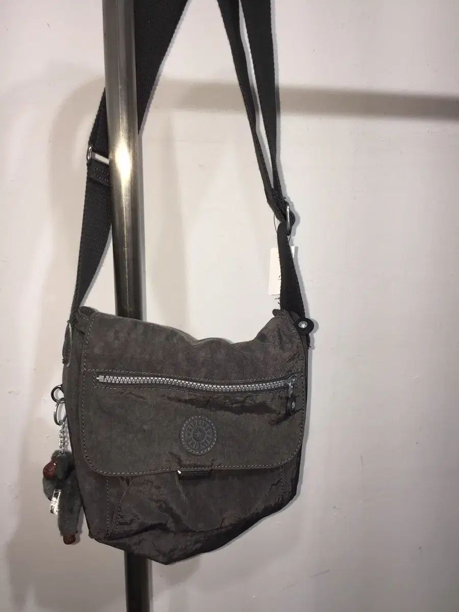Kipling キプリング クロス バッグ