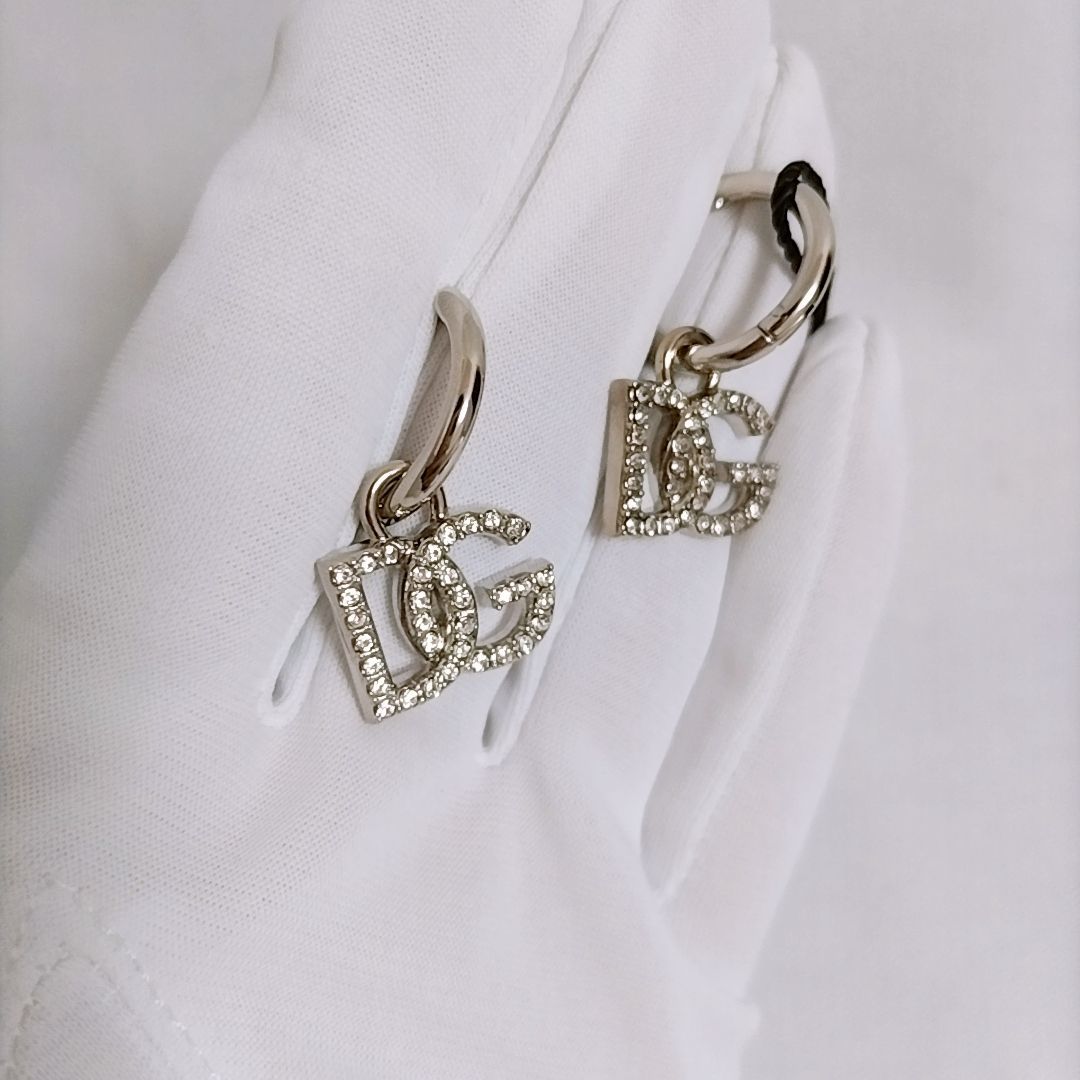 ◆直営店◆【Dolce&Gabbana】DGロゴ クレオール ピアス 新品未使用】Dolce & Gabbana クレオールピアス DGペンダント