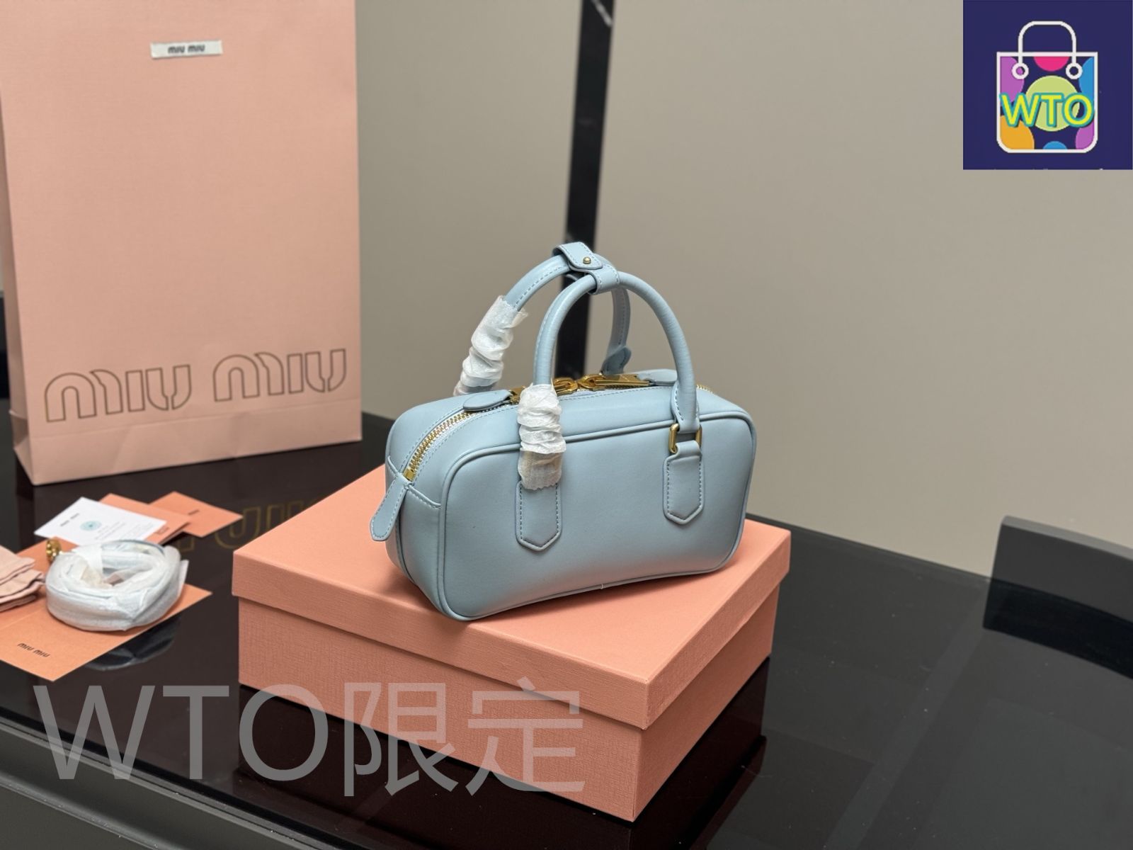 7月6まで 限定値下miumiu ボウリングバッグ　ブラック ミュウミュウボウリングバッグ - メルカリ