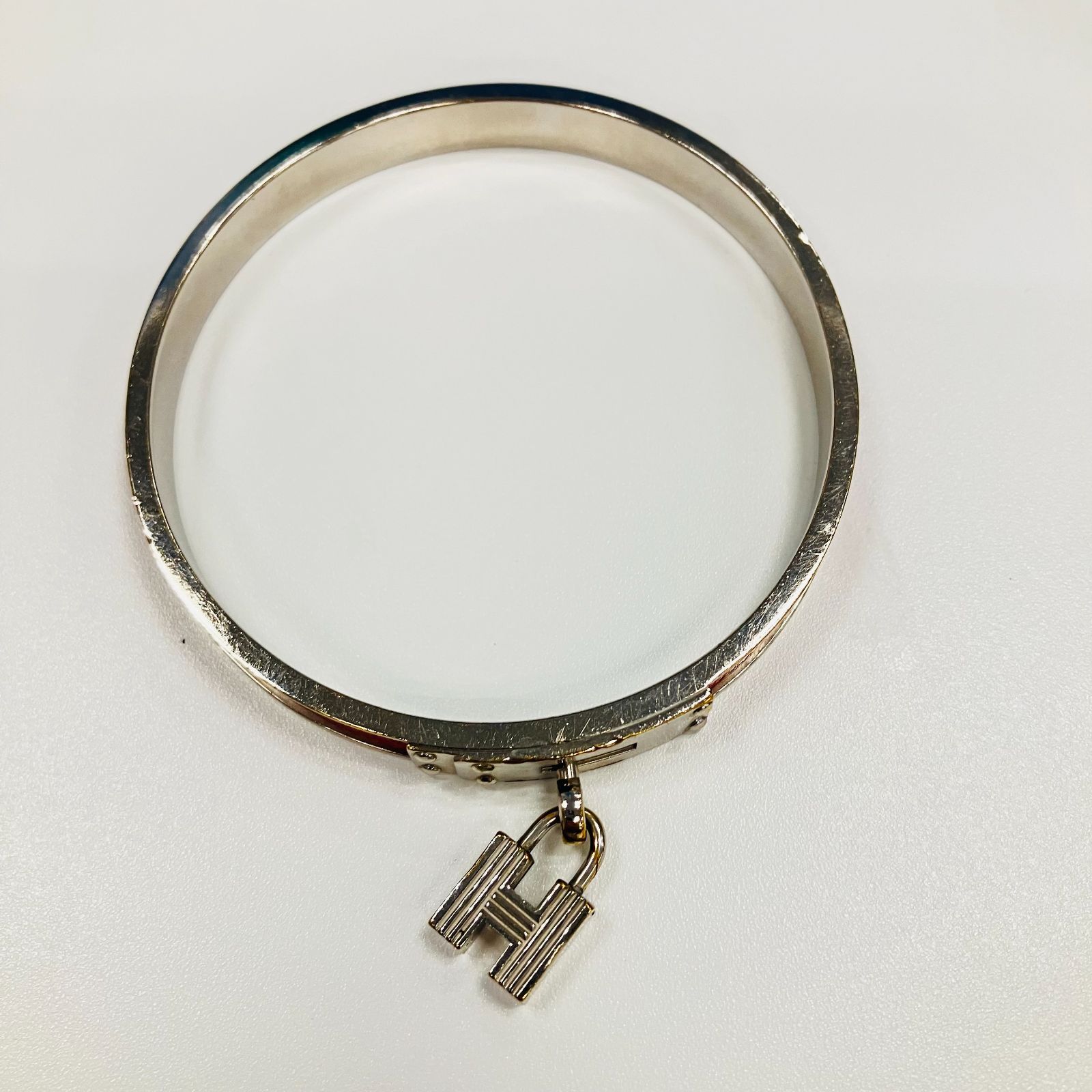 ペコちゃん バングル★エルメス Hエキップ PM 美品 未使用 箱付き HERMES エルメス Hバングル BOXつき :x0879 - メルカリ
