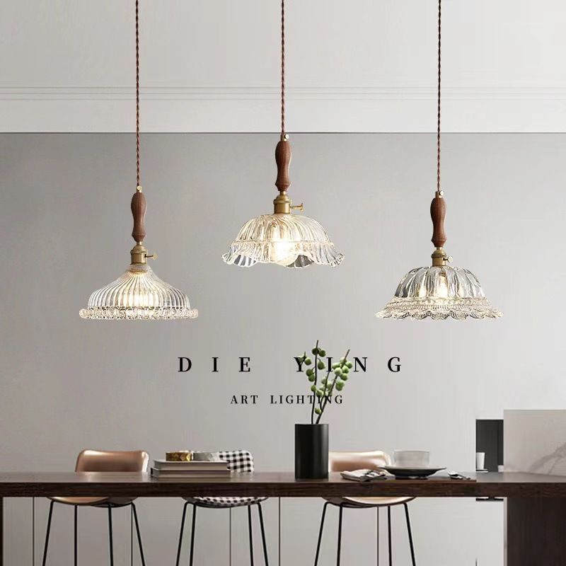 ペンダントライト ペンダントライト ガラス 北欧 おしゃれ 1灯 8W 吊下げ灯 真鍮 部屋