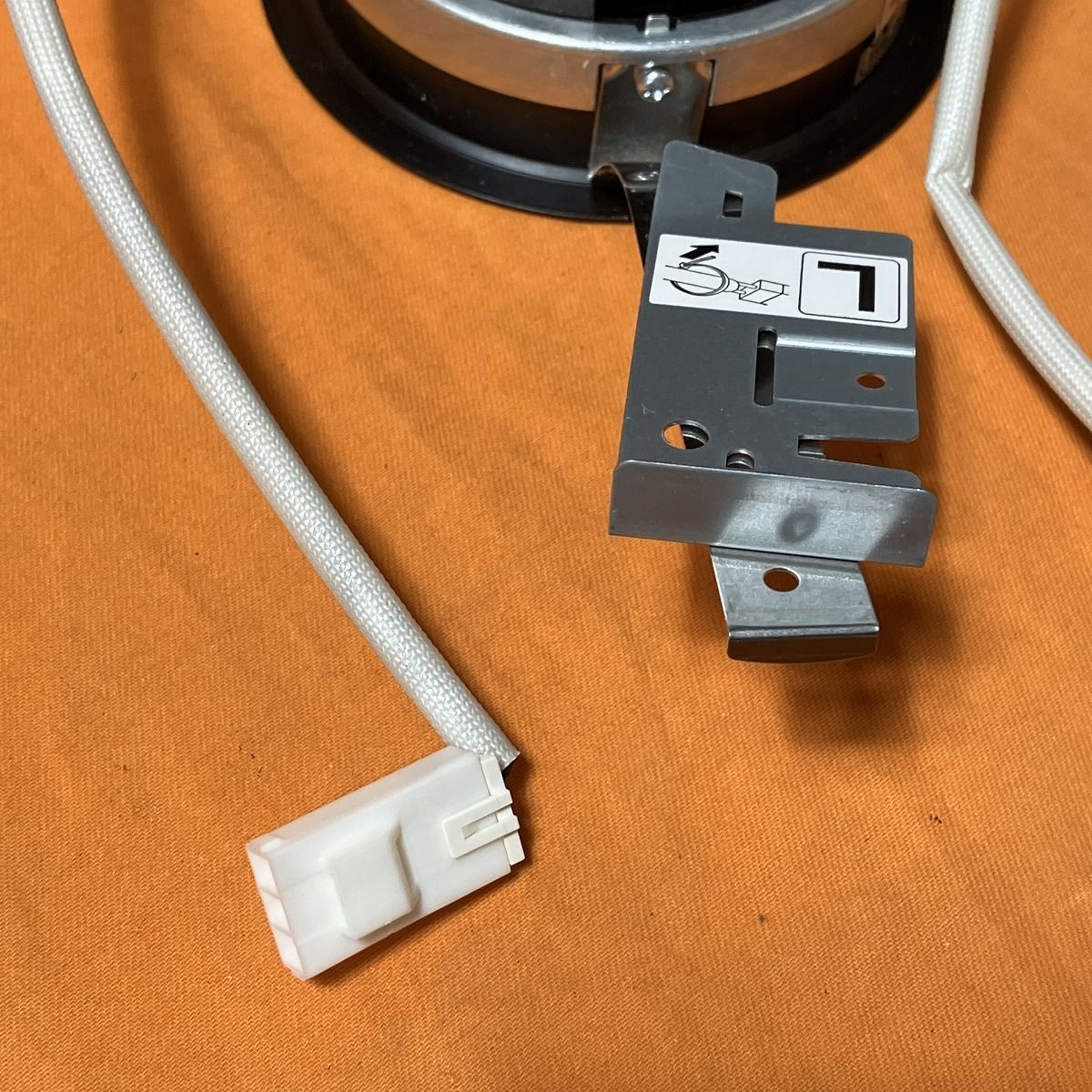 電球色 埋込穴φ100