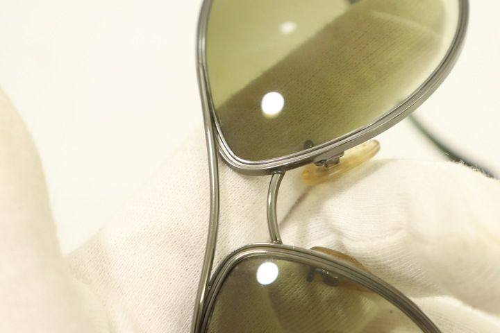 シルバー