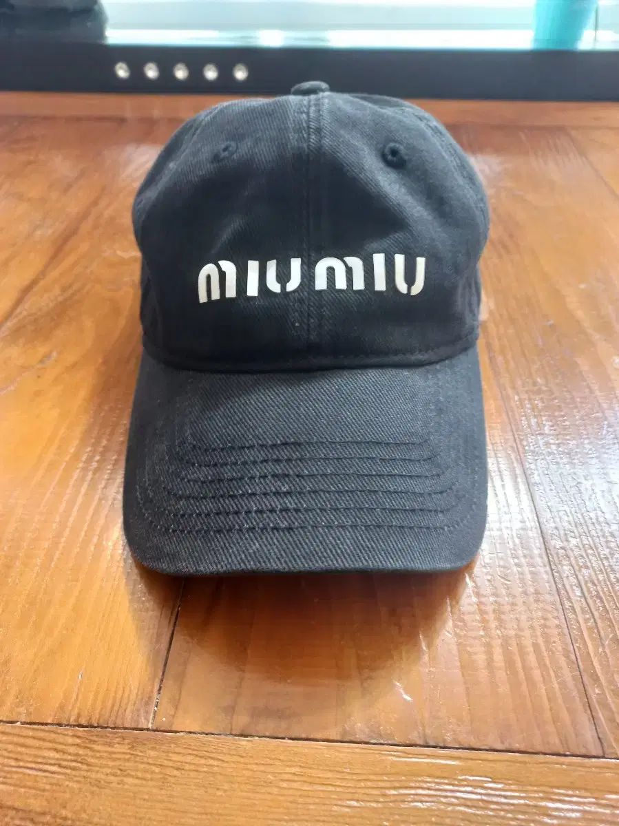 MIU MIU ミュウミュウ 共用 ボールキャップ 帽子 free