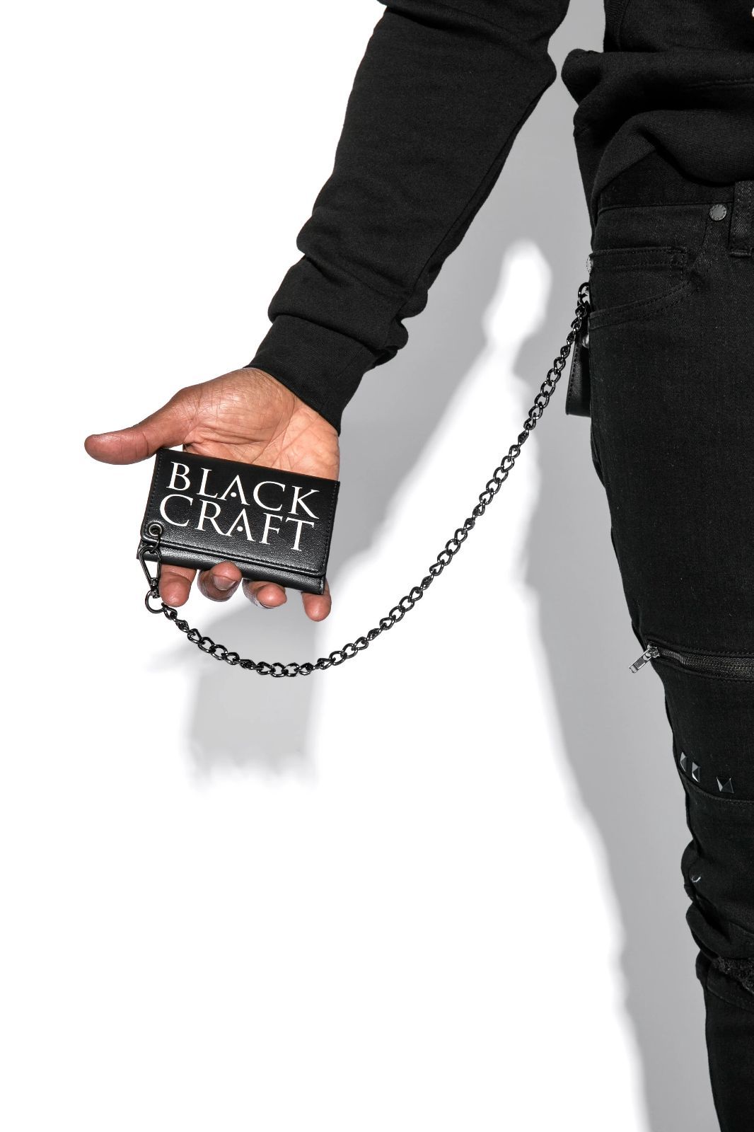 BLACK CRAFT（ブラッククラフト）財布＊三つ折り＊オカルト＊チェーン付