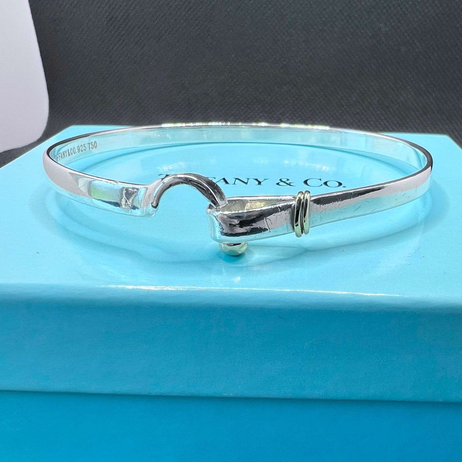 Tiffany&Co. ティファニー フック&アイ バングル 925 750 TIFFANY&Co. ティファニー フック＆アイ バングル シルバー925