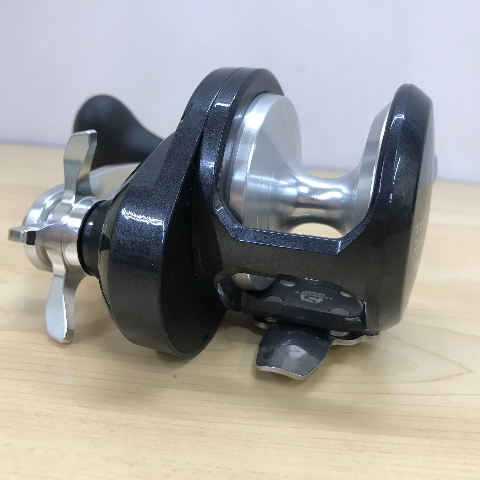 大清水73-1-0326】シマノ SHIMANO トリウム TORIUM 2000HG