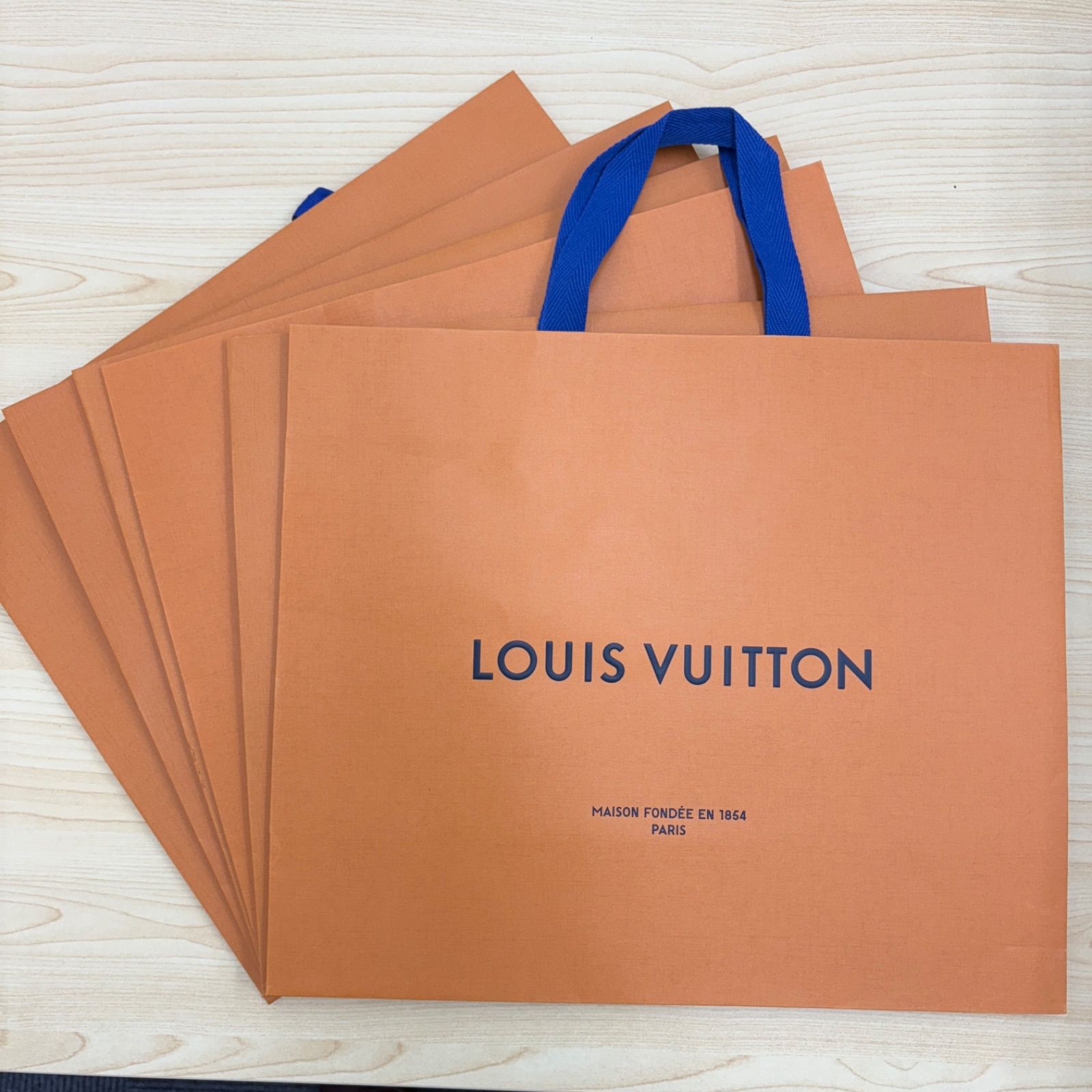 ❤︎お得❤︎　LOUIS VUITTON ルイヴィトン　箱 & 保存袋　セット ルイヴィトンLOUIS VUITTON ギフト袋とボックスセット - メルカリ