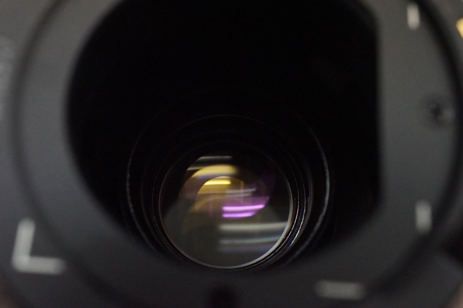 広角ズームレンズ 40