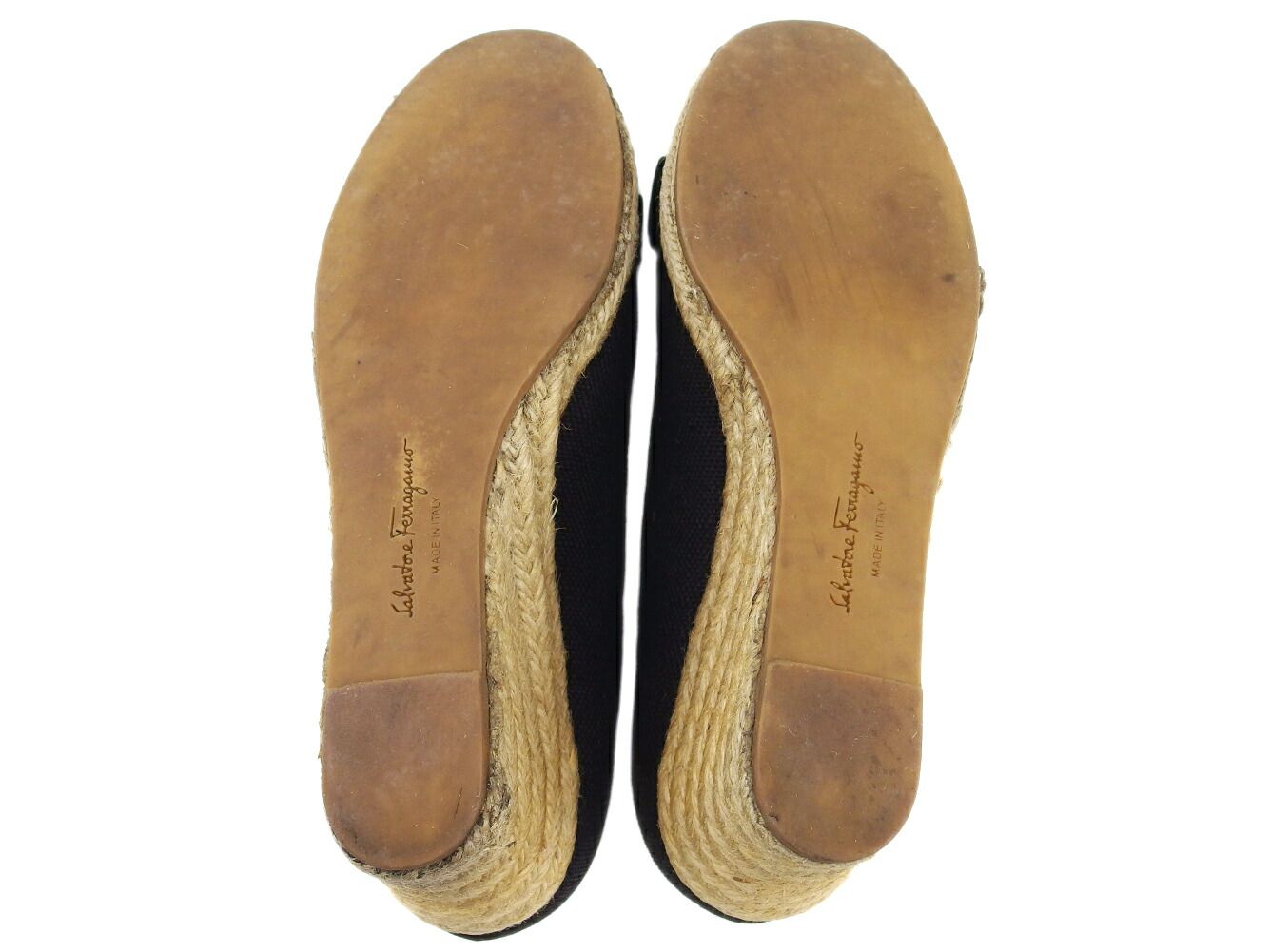 Salvatore Ferragamo ブラックパンプス フェラガモ セリーヌ サルヴァトーレフェラガモ Salvatore Ferragamo パンプス